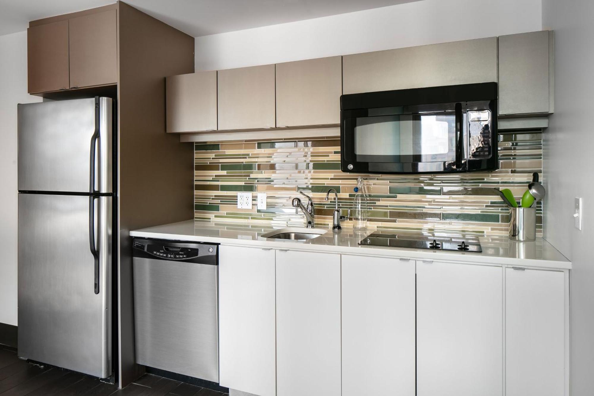 Element Omaha Midtown Crossing Hotel Bagian luar foto