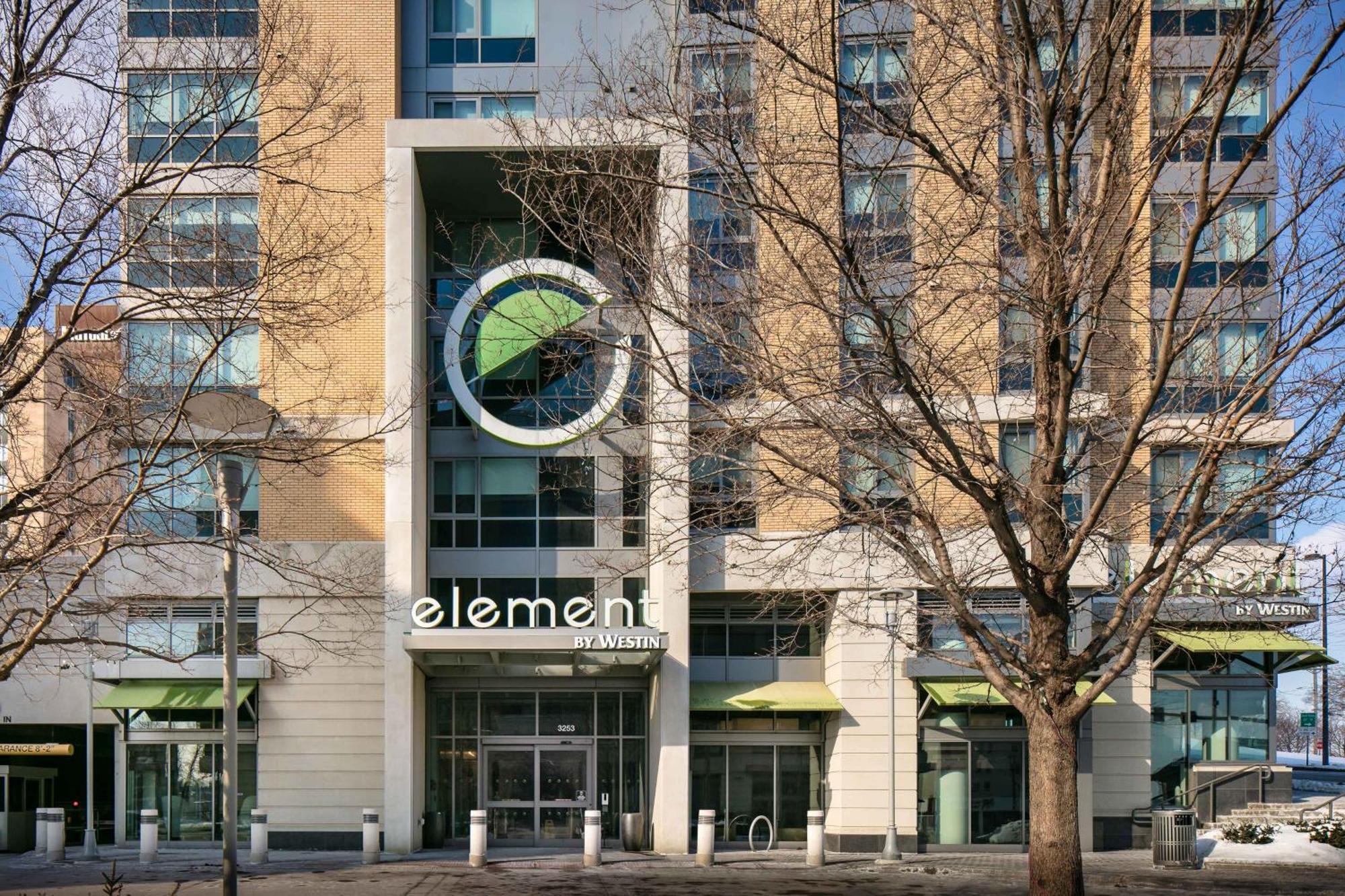 Element Omaha Midtown Crossing Hotel Bagian luar foto
